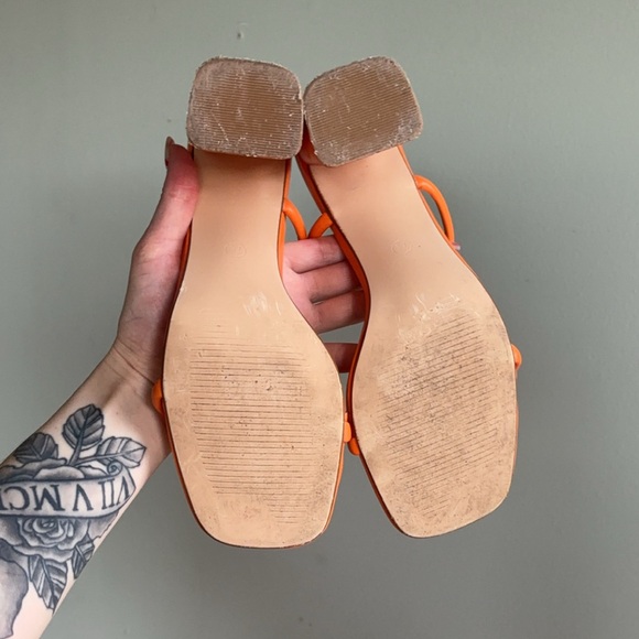 Orange strappy chunky heeled sandals slip-on - Picture 4 of 8